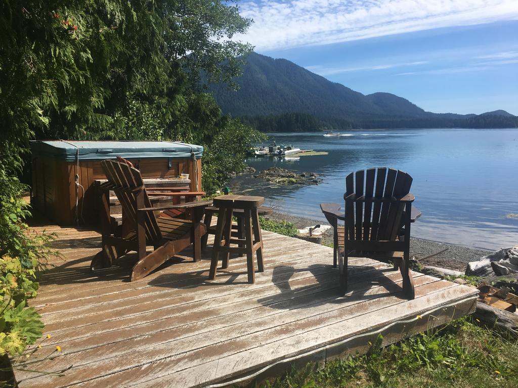 Tofino Stormbay Guest House Bagian luar foto
