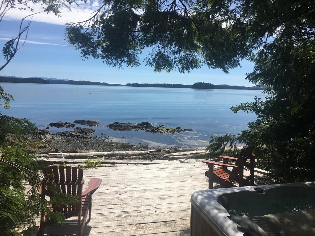Tofino Stormbay Guest House Bagian luar foto